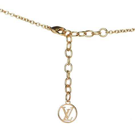 louis vuitton essential v necklace silver|louis vuitton blooming necklace.